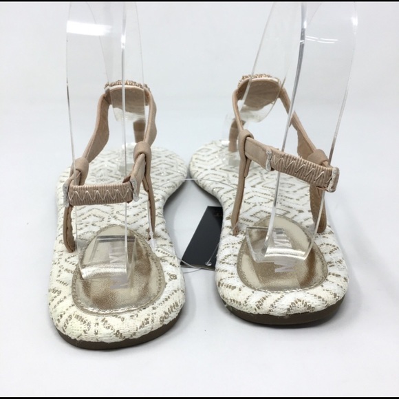 Mixit Nude Thong Sandals - Picture 5 of 6